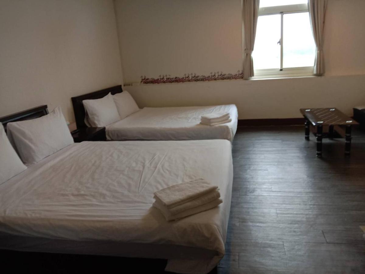 Malaya Guest House Budai Экстерьер фото