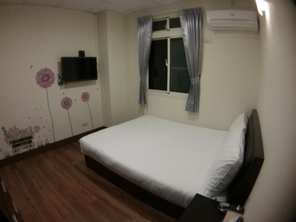 Malaya Guest House Budai Экстерьер фото