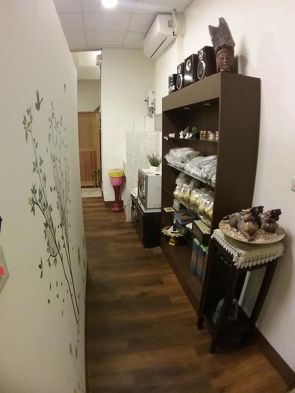 Malaya Guest House Budai Экстерьер фото
