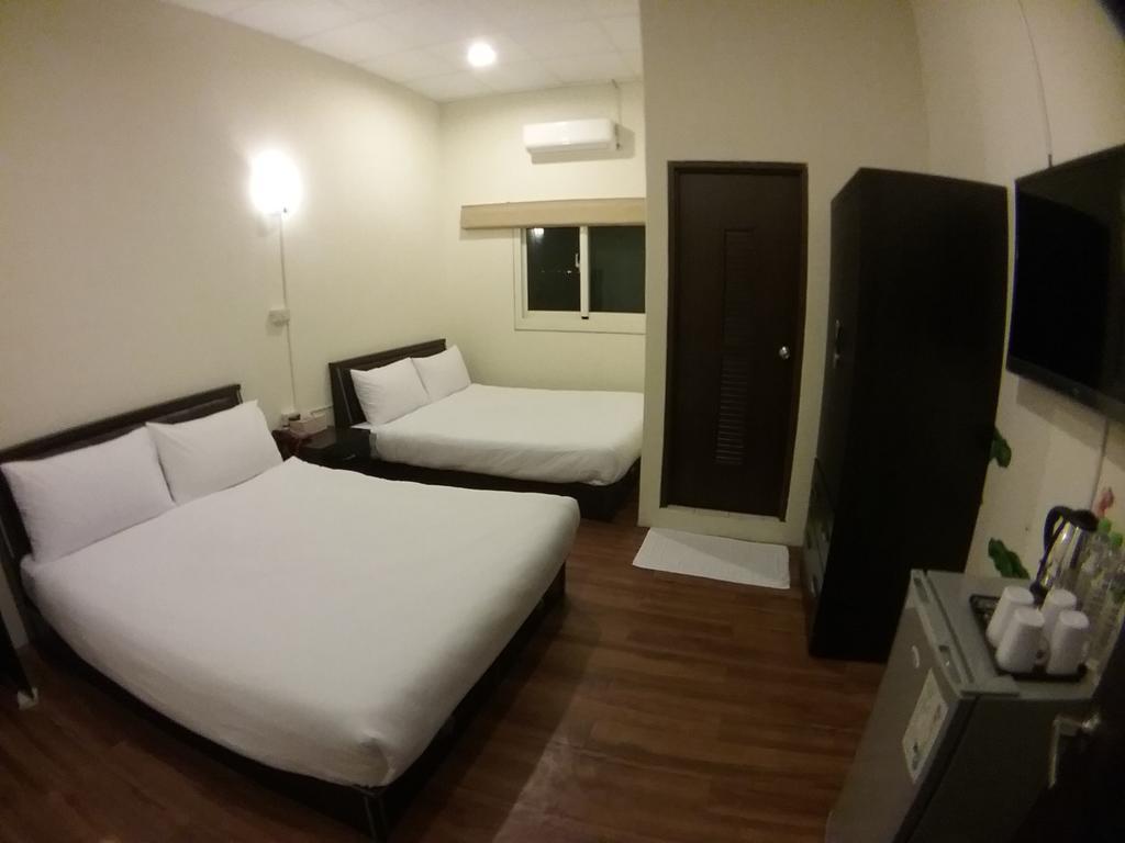 Malaya Guest House Budai Экстерьер фото