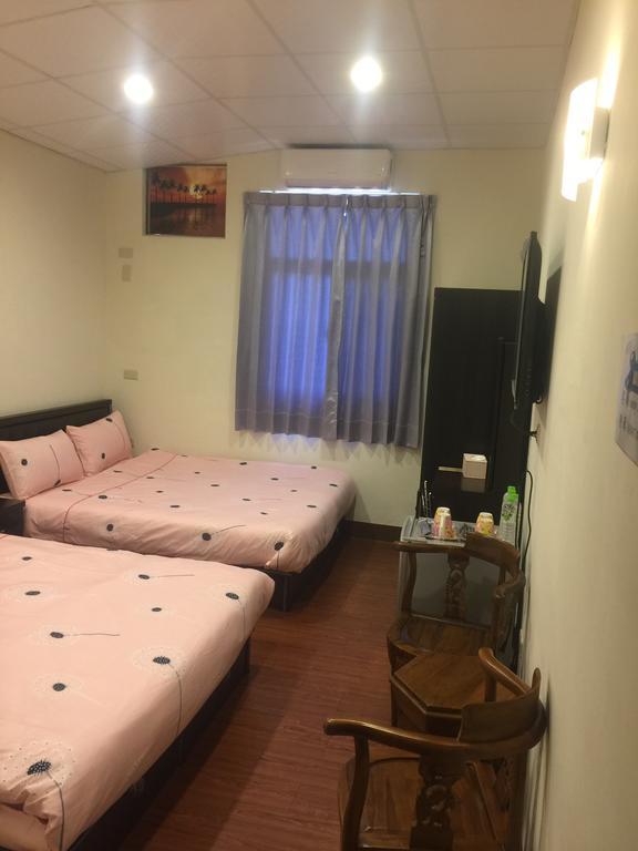 Malaya Guest House Budai Экстерьер фото