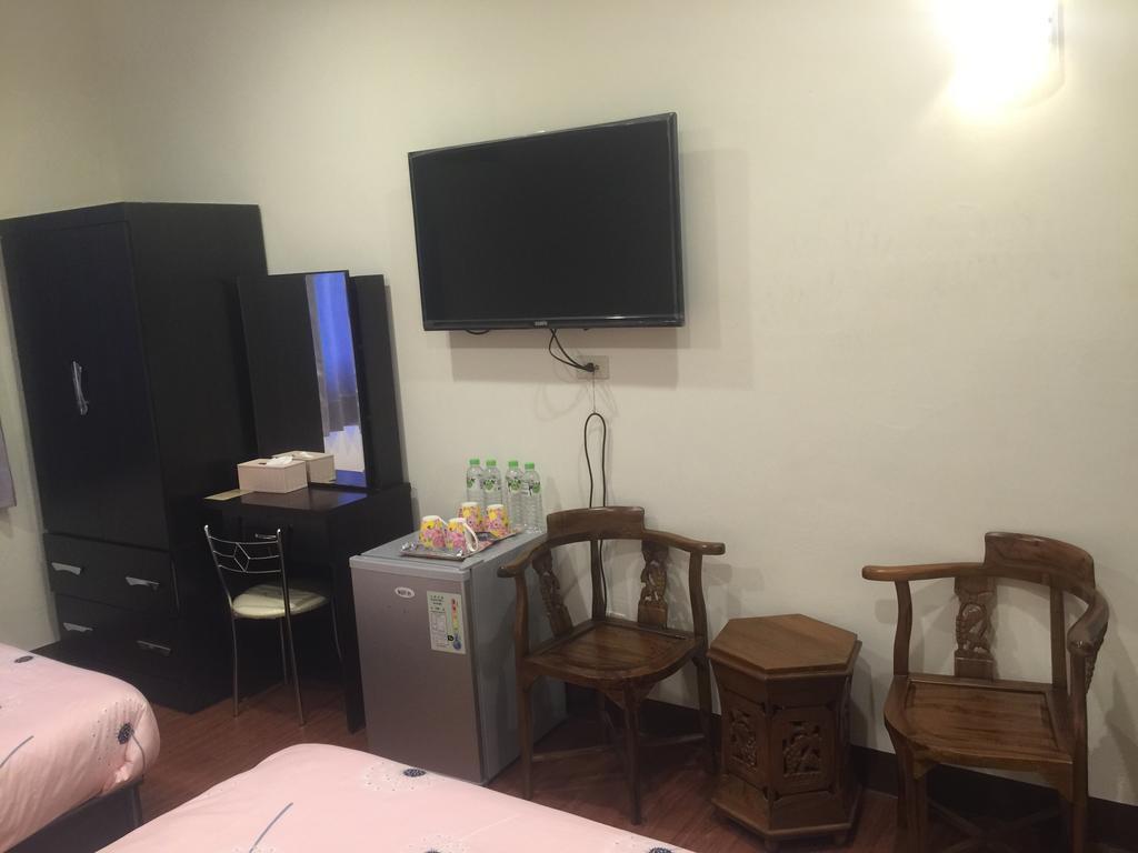 Malaya Guest House Budai Экстерьер фото