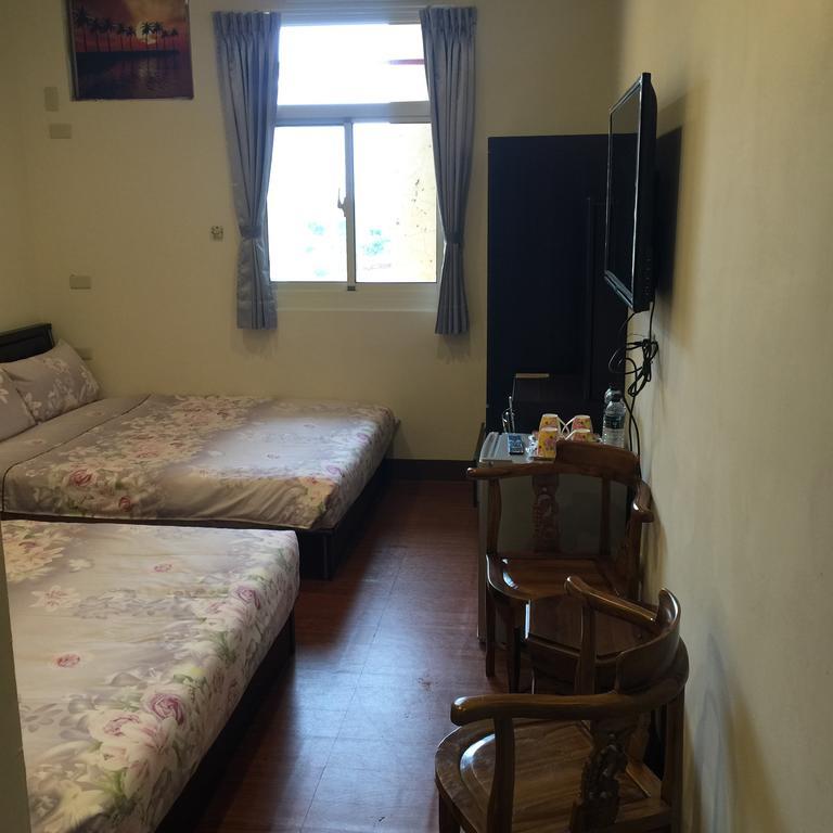 Malaya Guest House Budai Экстерьер фото
