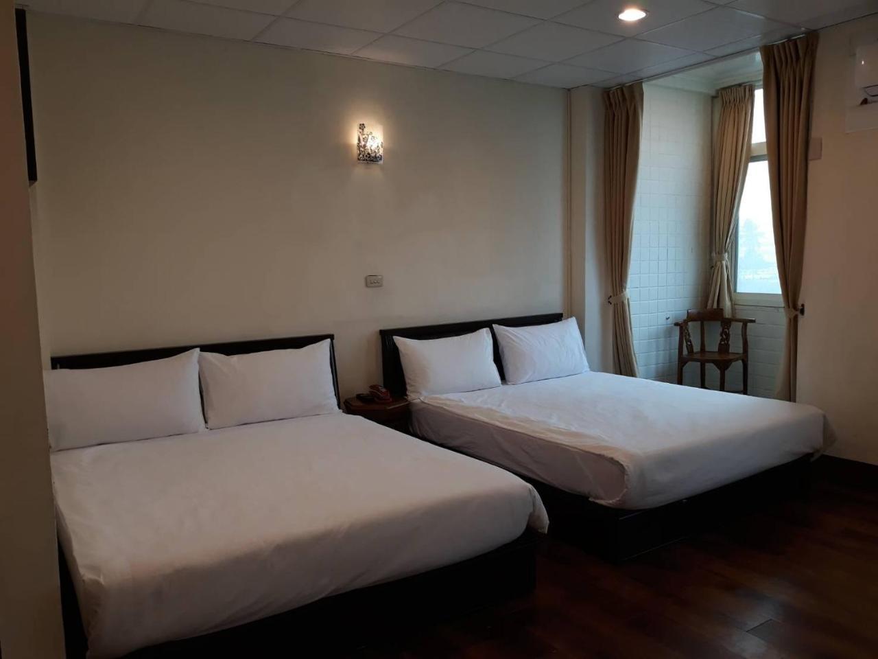 Malaya Guest House Budai Экстерьер фото